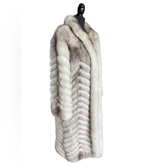 SOLD - Picture 3 of 9